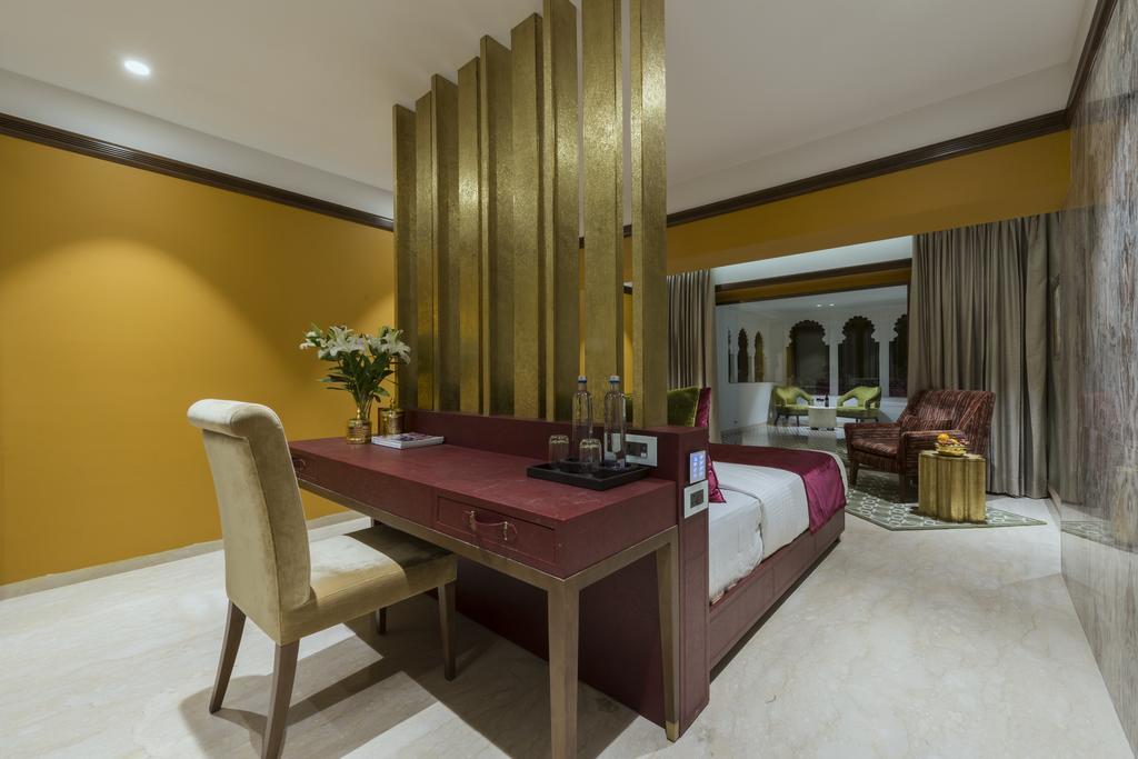 Hotel Lakend Udaipur Esterno foto