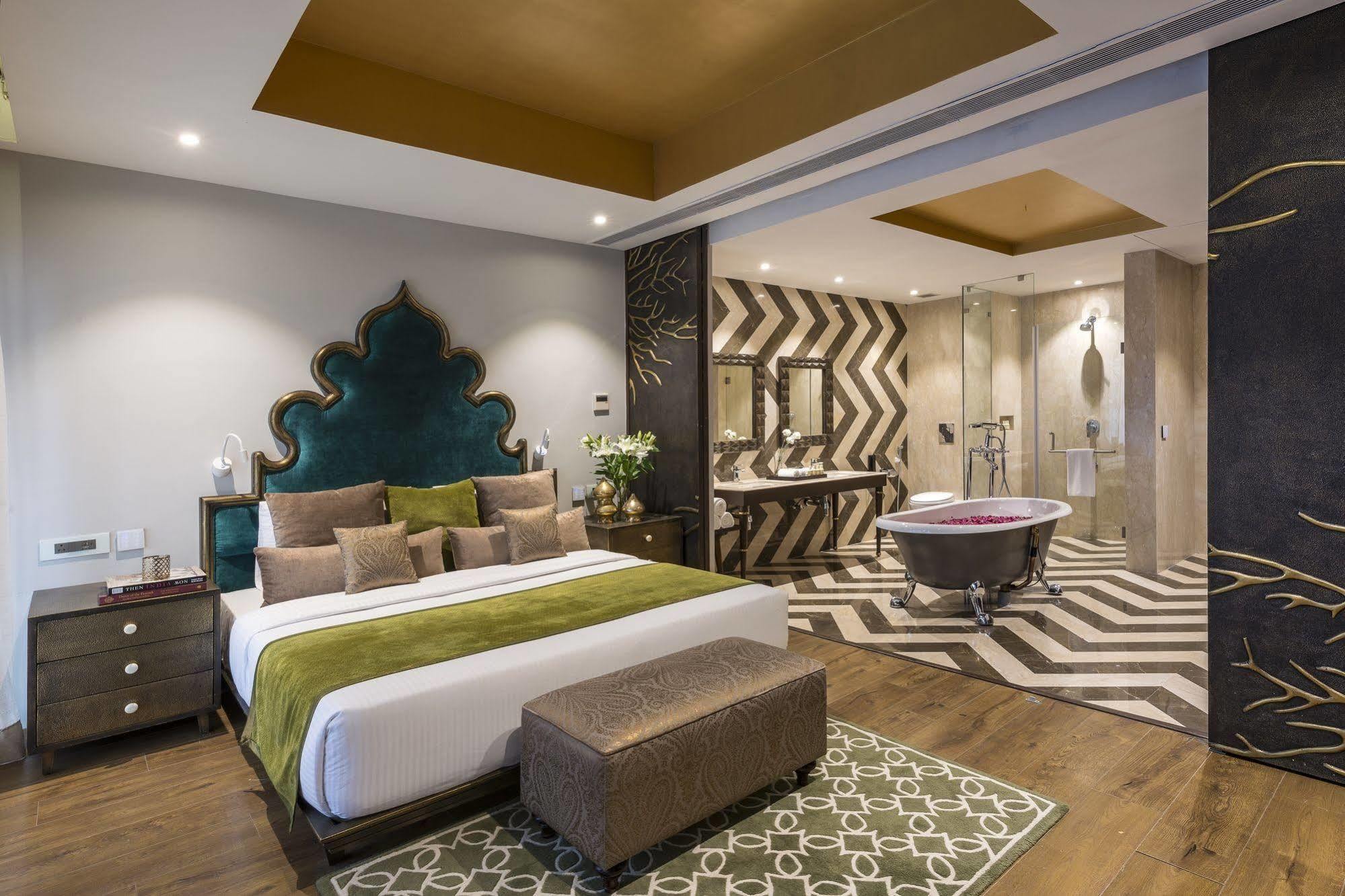 Hotel Lakend Udaipur Esterno foto