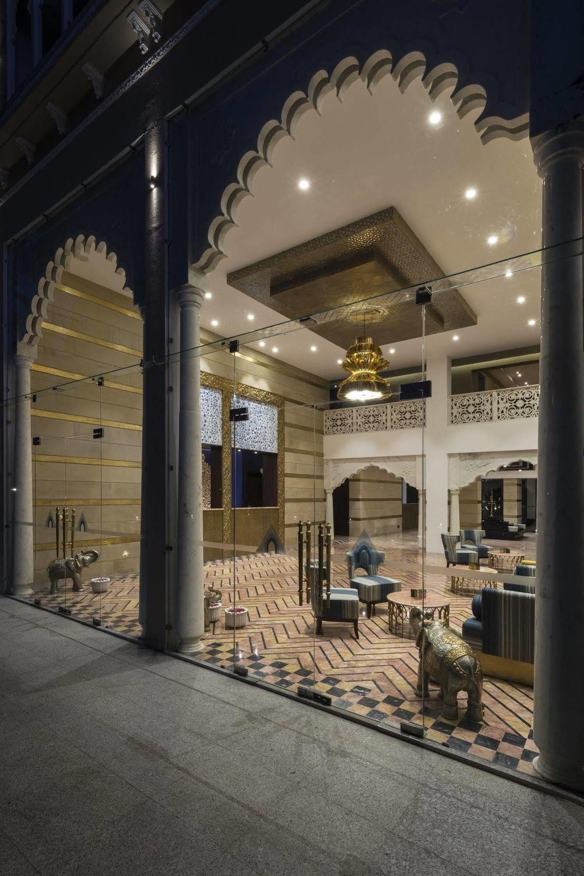 Hotel Lakend Udaipur Esterno foto